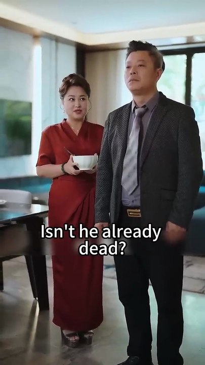 Reborn, I stop ignoring my mafia boss brother’s love, dump the jerk, and am spoiled like a princess