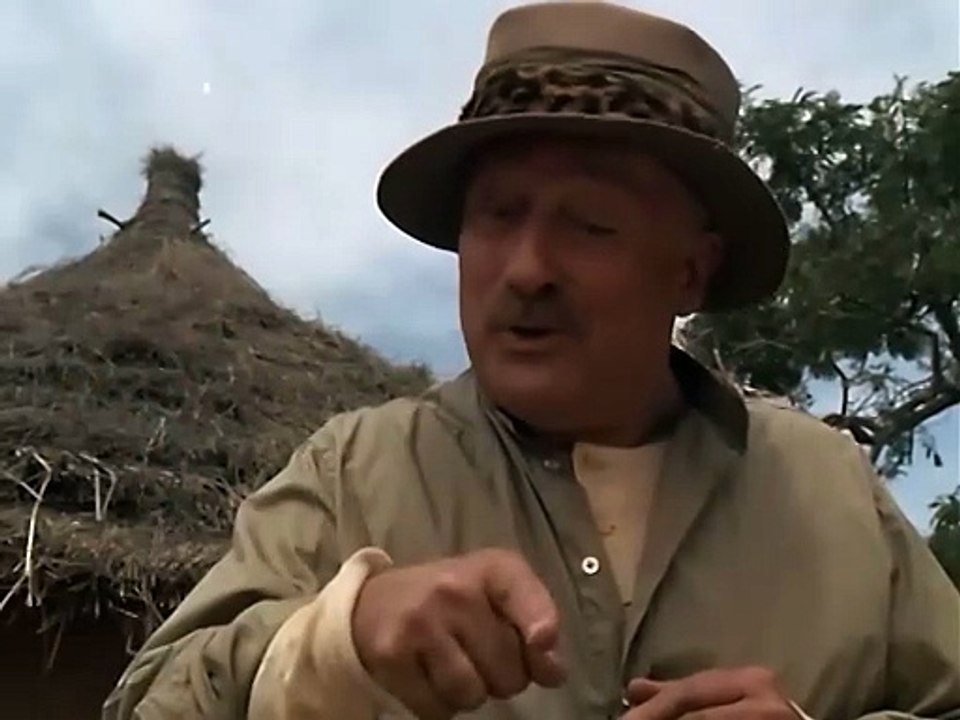 Pierce Brosnan - Mister Johnson (1990) One man outsmarts the empire—and pays the price