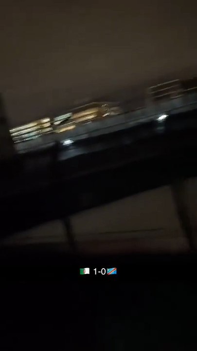 CAN: Des détenus de la prison de Nanterre hurlent « vive l’Algérie » et brandissent des drapeaux algériens après la victoire de l’Algérie face au Congo - VIDEO