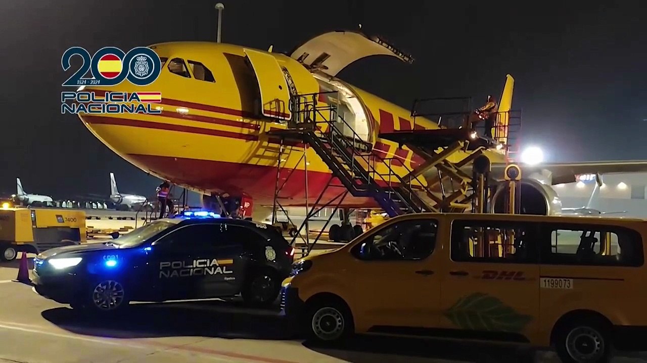 La Policía recupera dos grupos escultóricos de época romana sacados ilegalmente de España