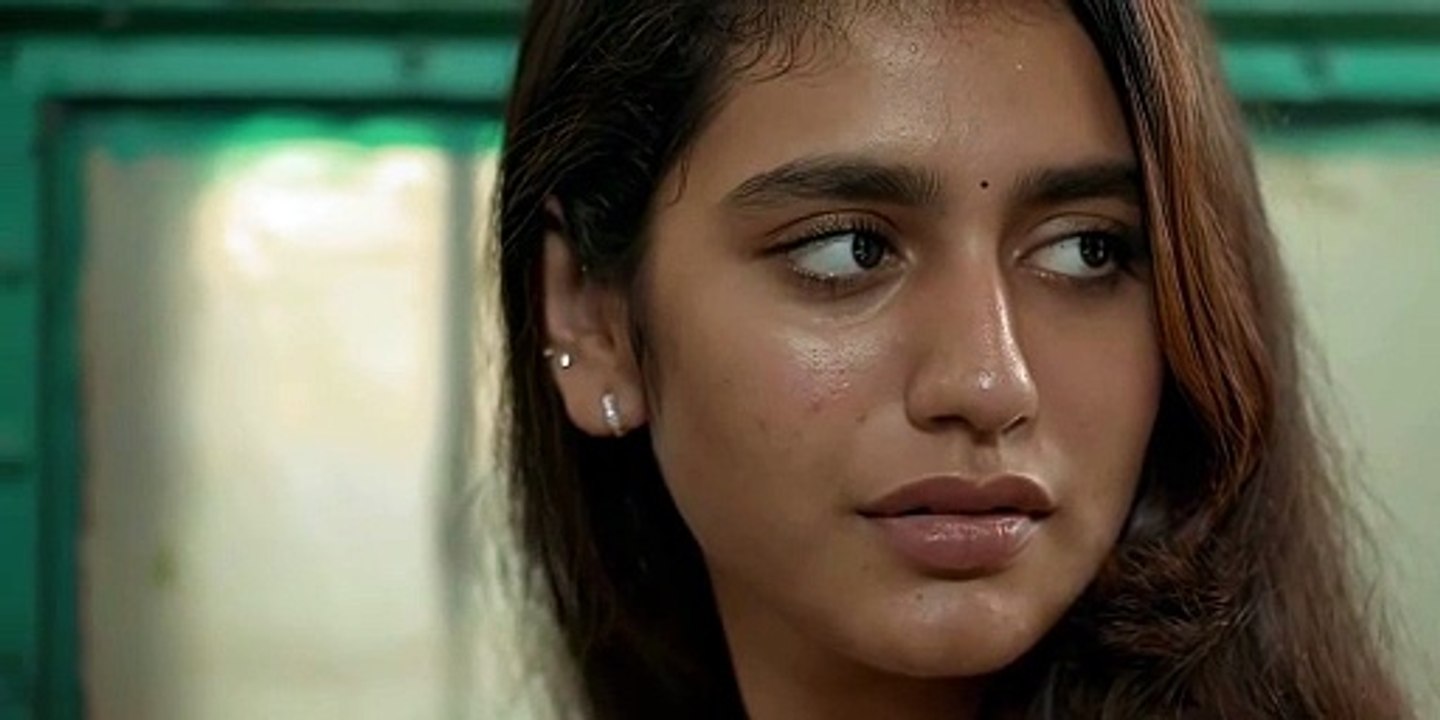 Priya varrier cute video