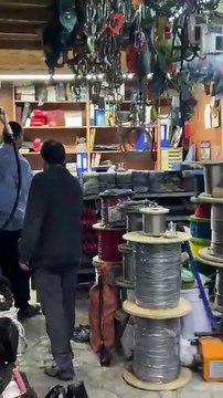 Halat Merdiven Gemici Merdiveni Çok Amaçlı Tekne Helikopter Kuyu (Karaköyde Yapılıyor) Tel Aşağıda