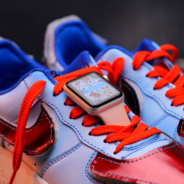 Step-by-step sneakers customization from ordinary to stylish ones 👟 #diy #shoes #craft #ootd