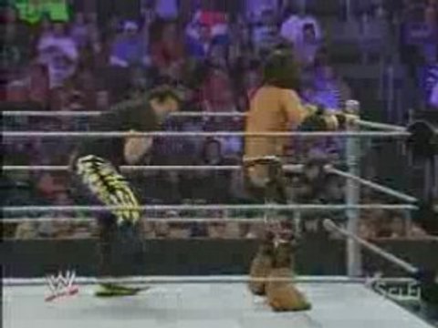 CM Punk & Tommy Dreamer vs Chavo & John Morrison 20/5/06 pt2