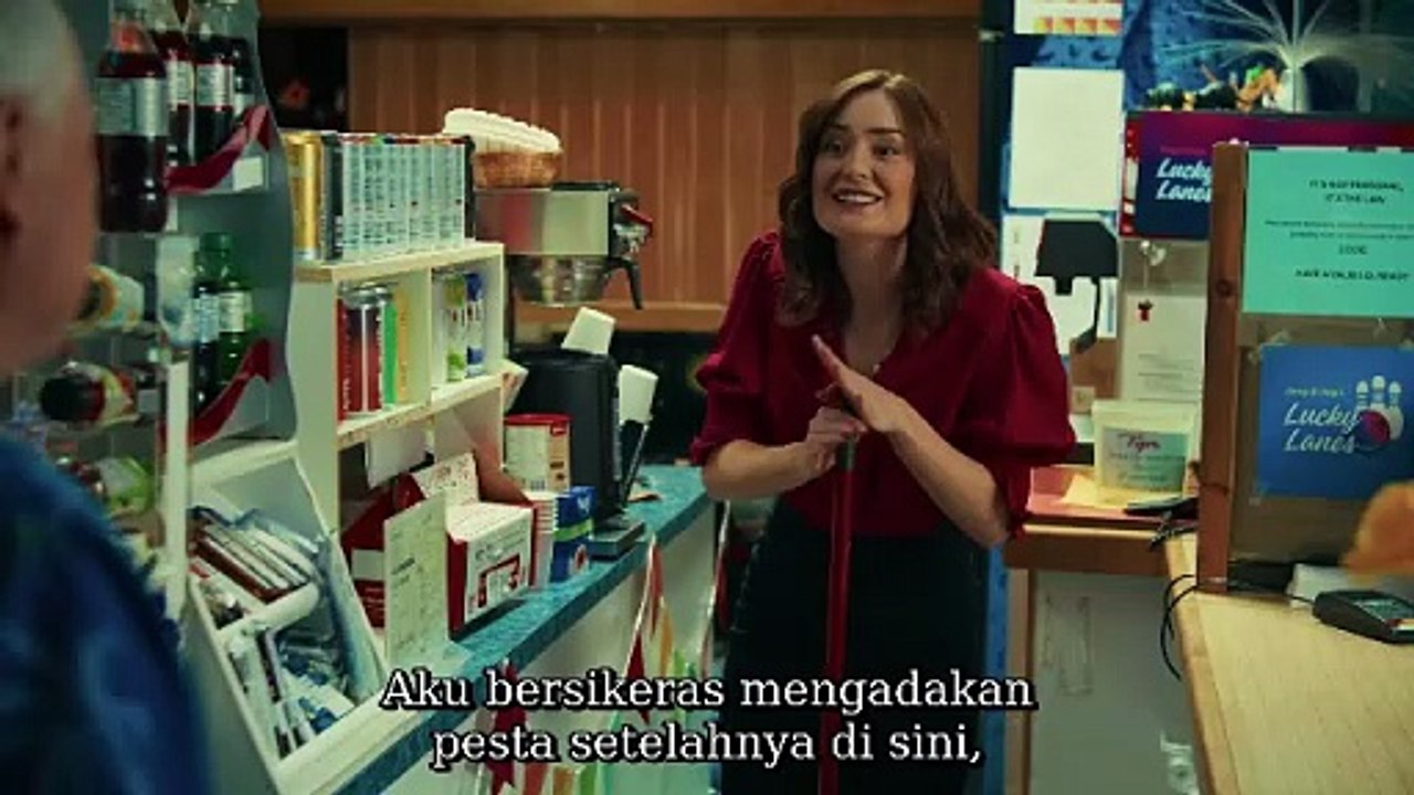 Romantic Drama Strike of Love | English Romantic Movie.