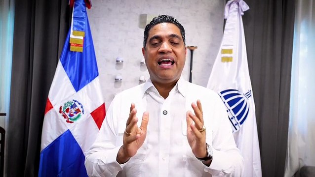 Ministro Kelvin Cruz exhorta a peloteros dominicanos a representar con orgullo a la patria en el Clásico Mundial de Béisbol