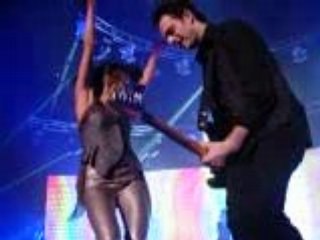 jenifer touche moi