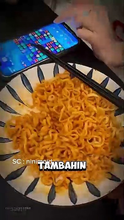 Pacarnya_jadi_bertingkah_aneh