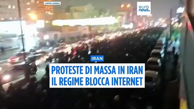 Grande manifestazione a Teheran, Trump avverte l'Iran: Colpiremo duramente se uccidono persone
