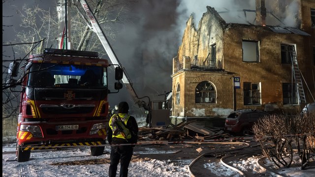 Rusia ataca a Ucrania con un misil balístico hipersónico Oréshnik