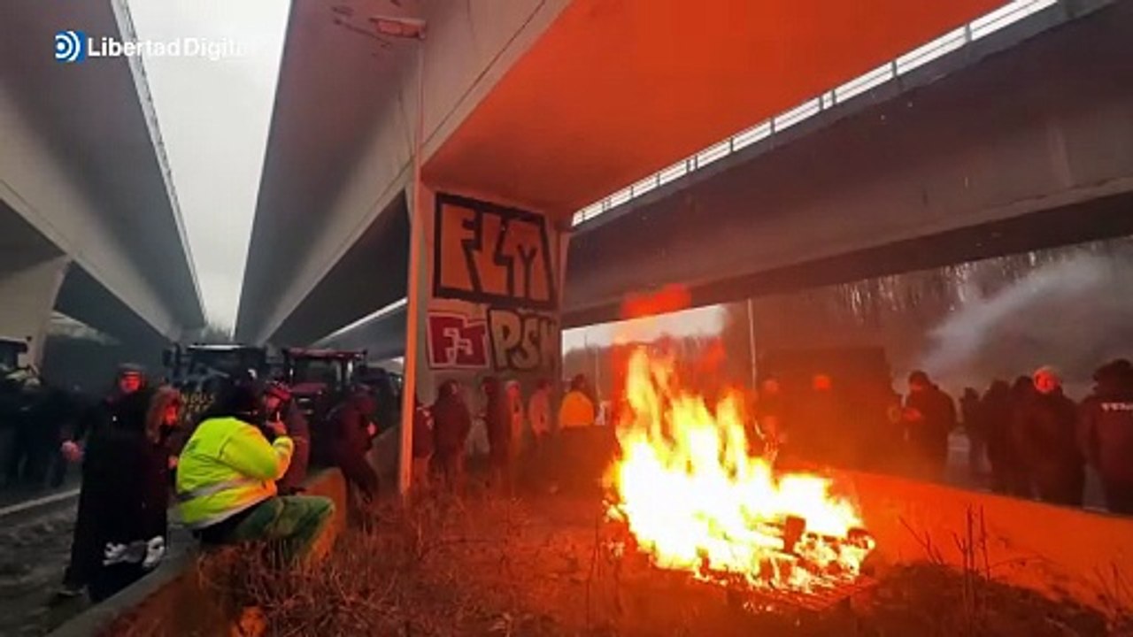 Continúan las protestas y disturbios de los agricultures en protesta por Mercosur