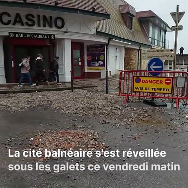 Les dégâts de la tempête Goretti à Étretat