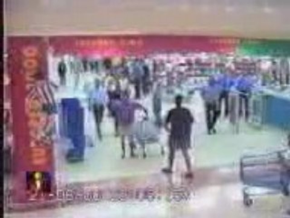 Bagarre dans un carrefour Portugal