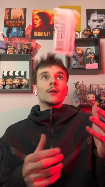 Ouverture d'un booster Topps Match Attax !