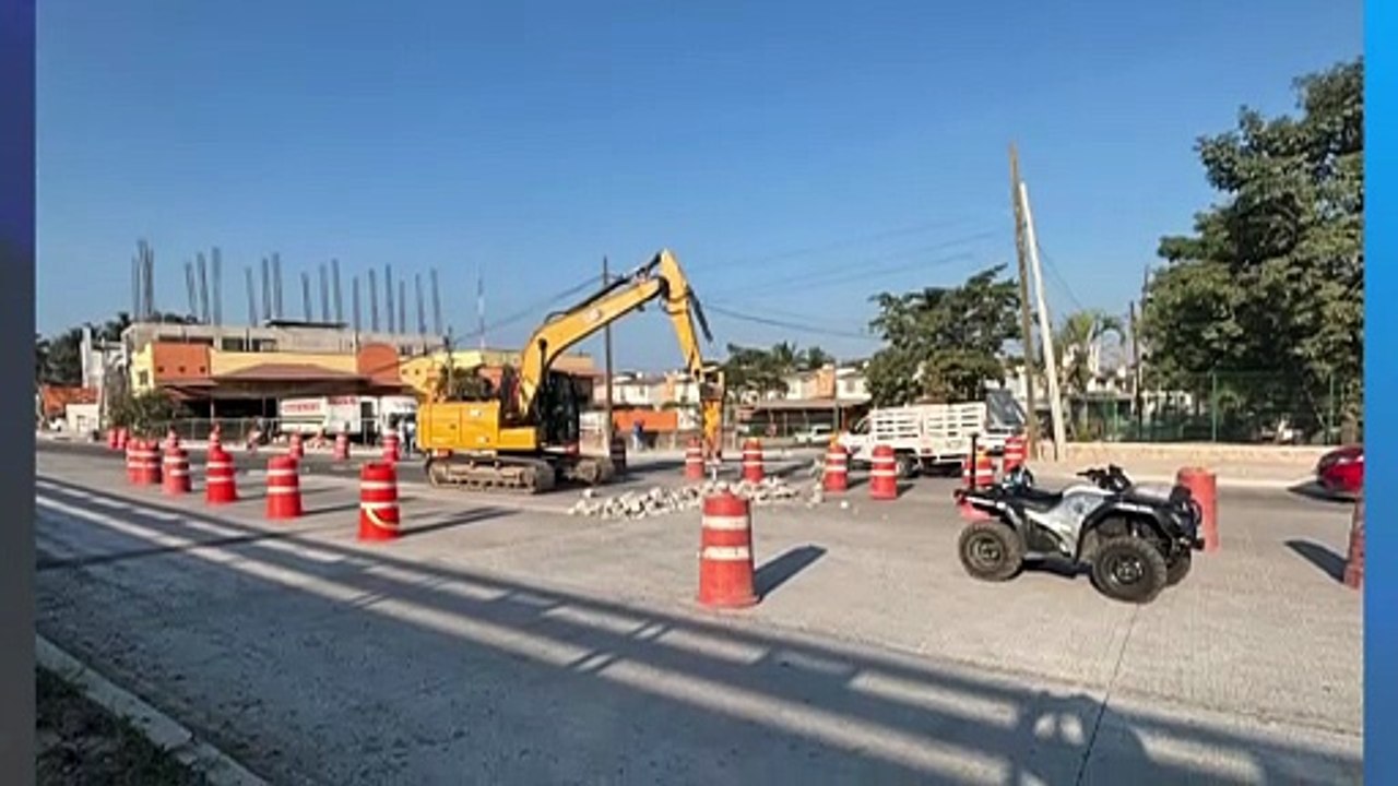 Cierran lateral del Medina Ascencio por obras | CPS Noticias Puerto Vallarta