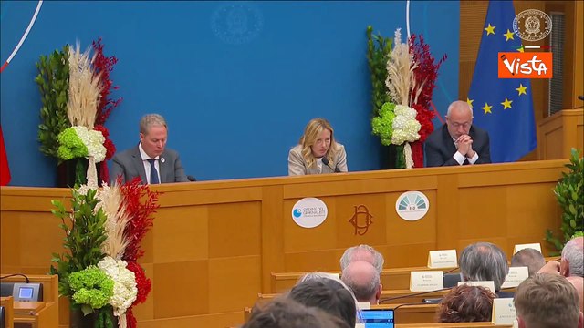 Meloni: Non particolarmente ottimista sul 2026, ma come si dice a Roma me la sono chiamata