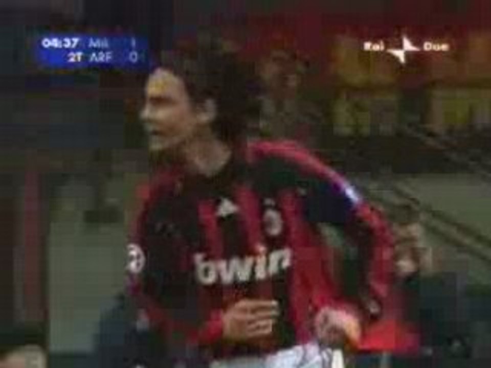 Ac milan 2 - 0 arezzo