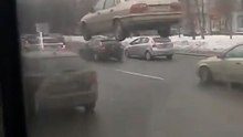 Russia: A Flying Car Caught on Camera in Traffic