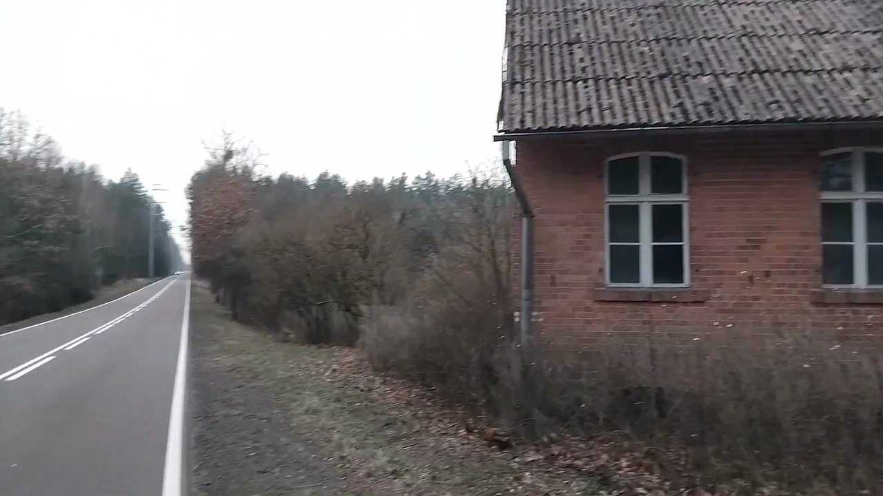 Opuszczona chata nieznajomego dziadka