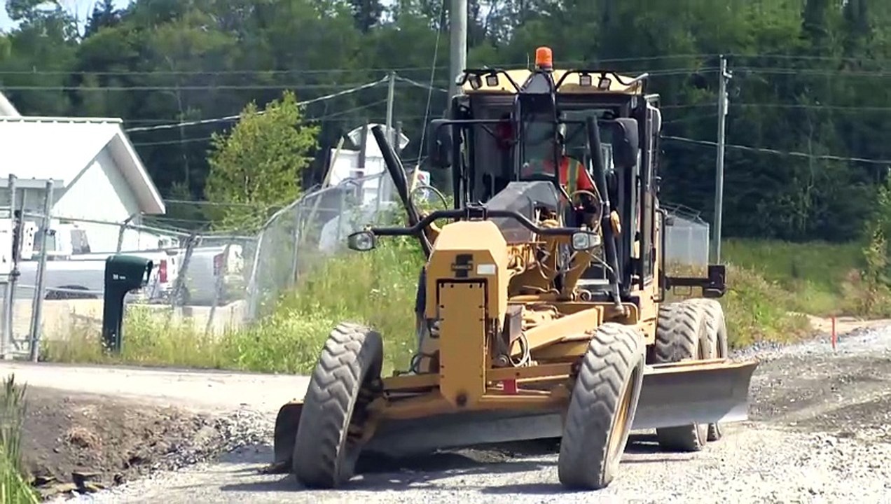 Routes en mauvais état : les coupures des progressistes-conservateurs critiquées