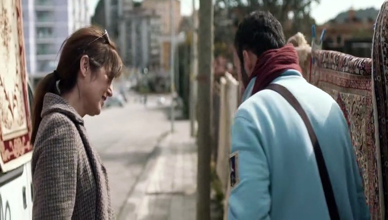 War Story (2014) - ENGLISH-A war photographer who recently endured a brutal detainment in Libya holes up in Sicily to come to terms with her ordeal.