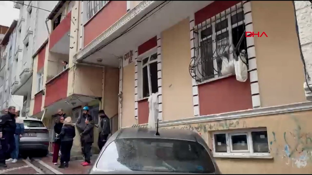 Esenyurt'ta 4 katlı binanın giriş katındaki dairede patlama