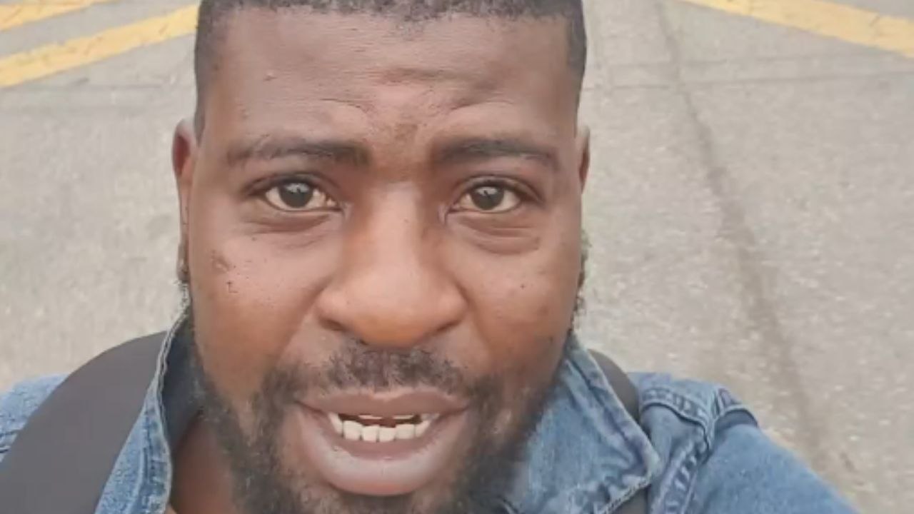 'That Was Close!' - Close call on highway as man moves just in time to avoid being hit by a taxi