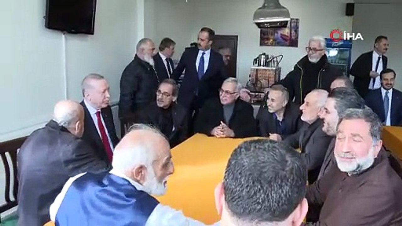 Cumhurbaşkanı Erdoğan spor kulübünü ziyaret etti