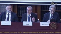 Draghi abolisce l'austerity che aveva imposto lui stesso perché si è accorto che ha distrutto le economie europee