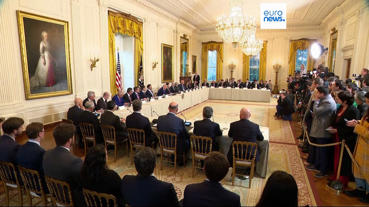 Trump diz que os EUA vão atuar em relação à Gronelândia, "quer eles gostem ou não"