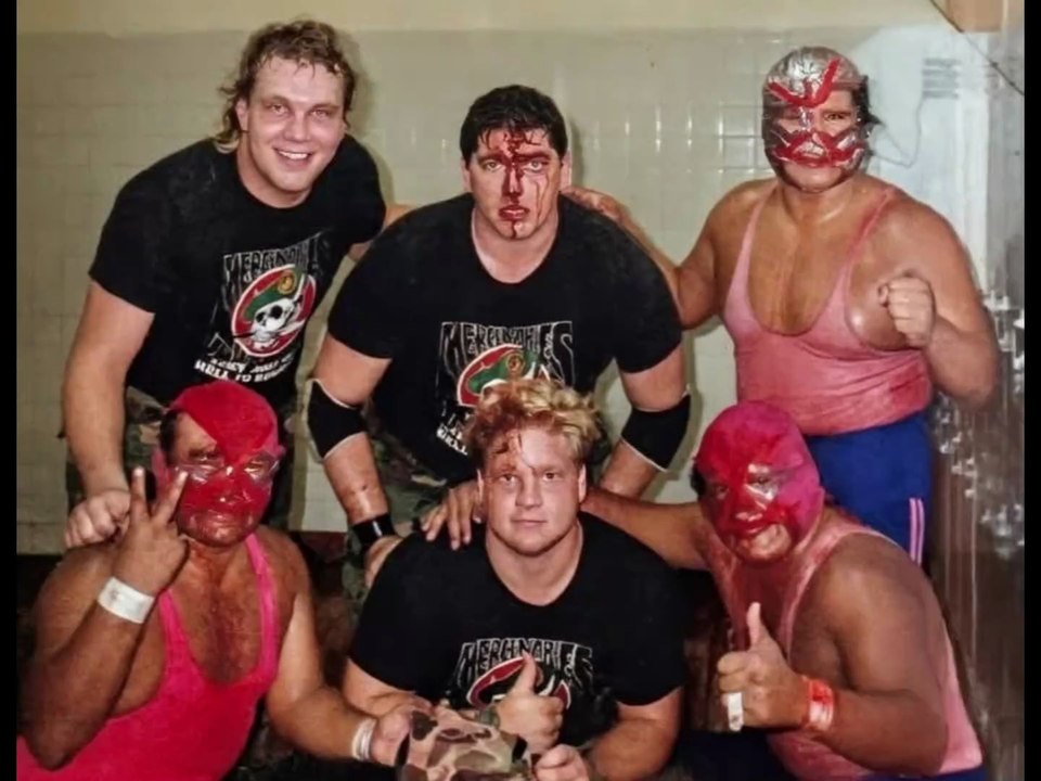 Los Villanos vs Los Mercenarios Americanos - WWA