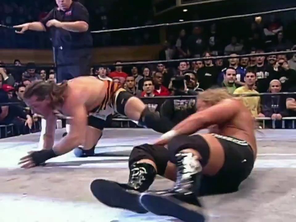 History of ECW - 25 YEARS AGO TODAY Rob Van Dam vs. Jerry Lynn ECW Guilty as Charged