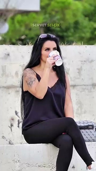 Türkiyede beatbox şakası 🤣🤣....#komedi #keşfet #troll #şaka #funny #kesfet #beatbox #1m #keşfe (4)