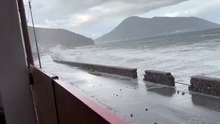 Lipari, Sos mareggiate: strade a rischio crollo