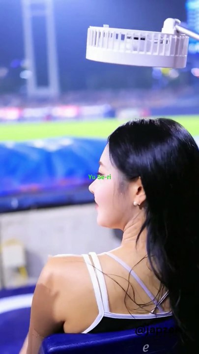 [4K] Yu Se-ri창원NC파크 치어리더 직캠 ㅋㅋ 매우 만족하는 유세리 치어리더