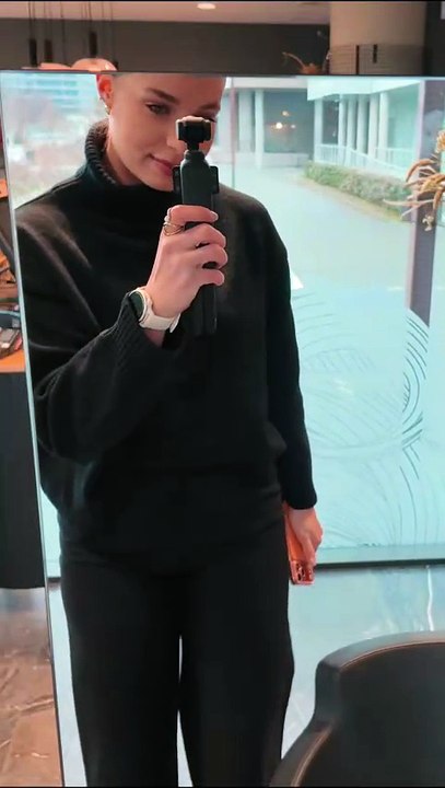 Coiffeur : Je me transforme et on fait la même taille ?!