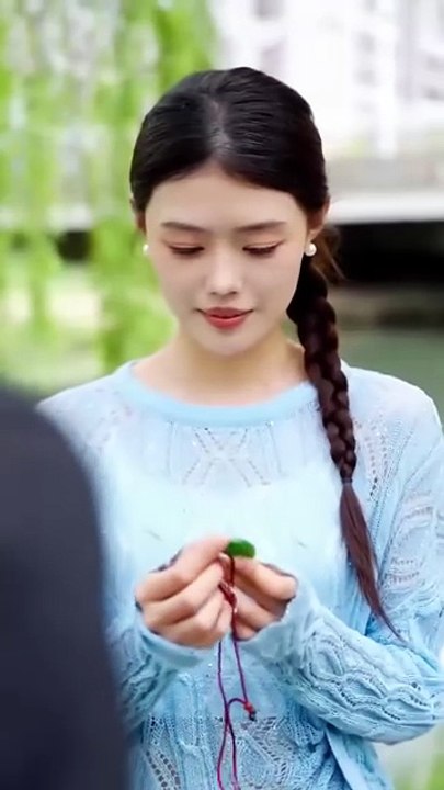 Disabled CEO Marry Girl Abandoned By,Unexpected She Not Only Cured His Leg,It Is His Only Antidote