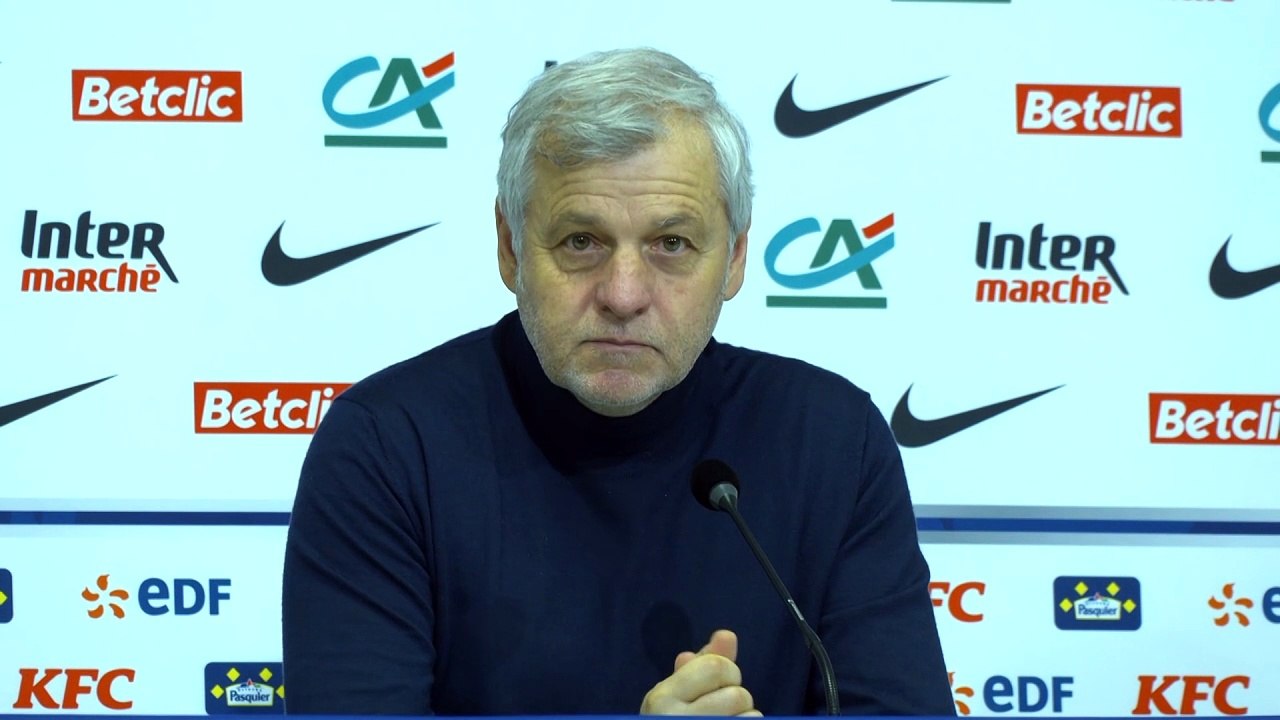 Le dépit de Bruno Genesio après l'élimination de Lille face à l'OL : « Rien ne tourne en notre faveur » - Foot - Coupe de France