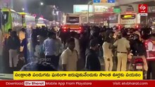 ఏమాత్రం సరిపోని రైళ్లు, బస్సులు - అసంతృప్తిలో ప్రయాణికులు
