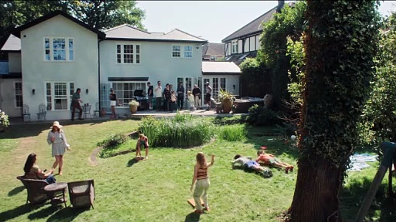 Die Rosenschlacht Trailer DF