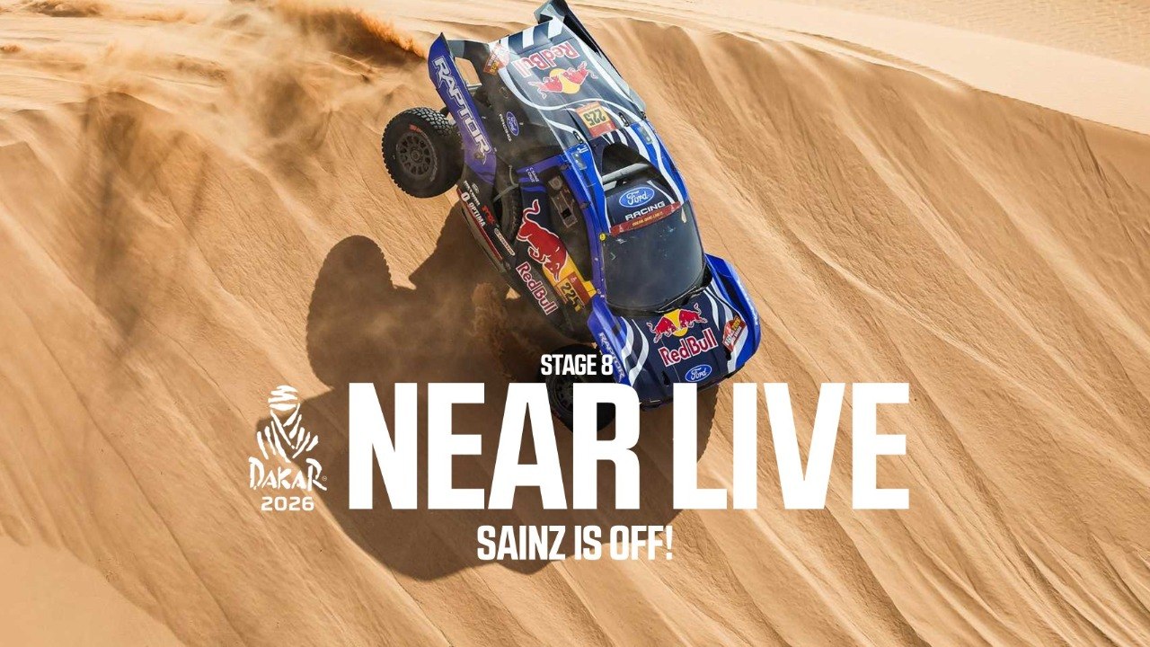 Sainz is off!