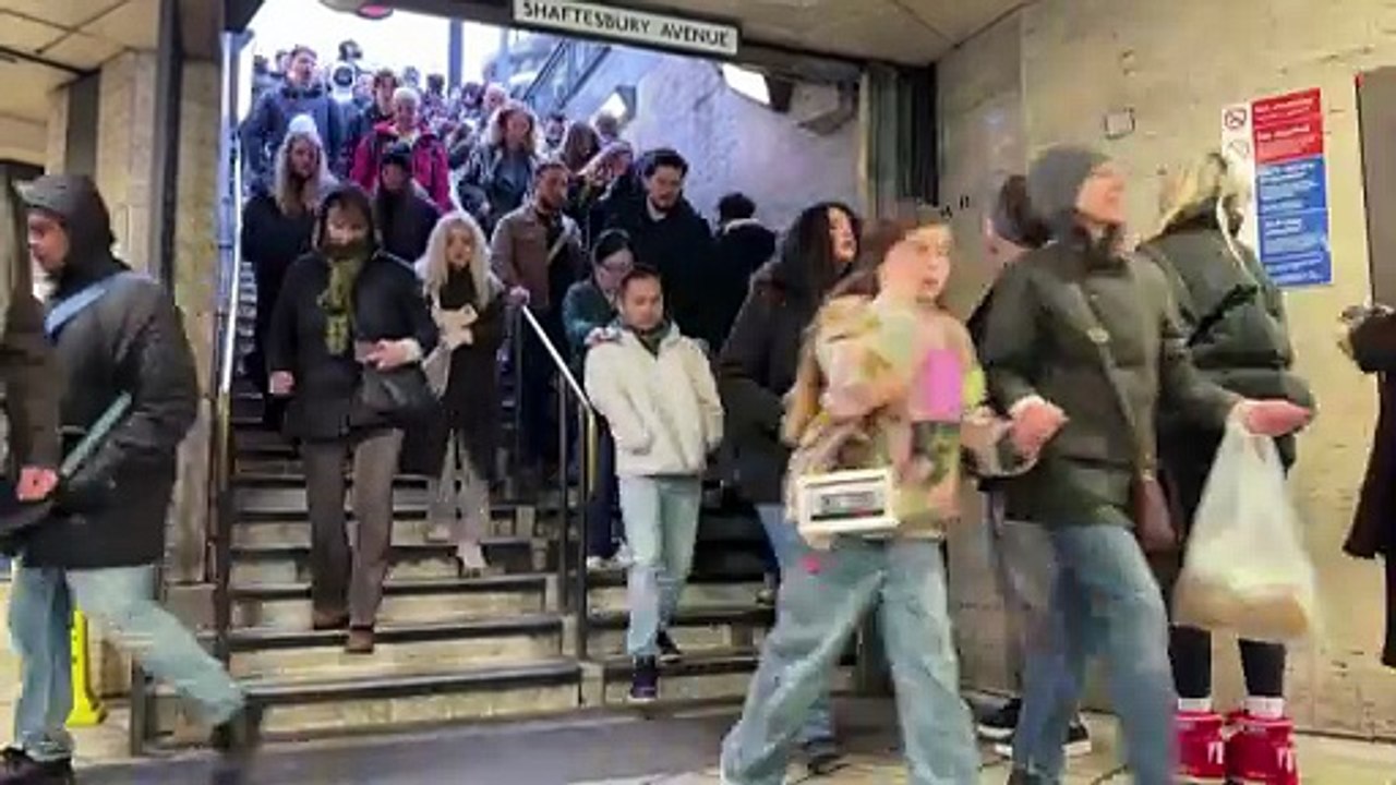 Plus d'une centaine de personnes sans pantalon dans le métro de Londres