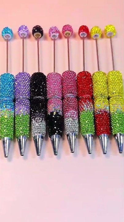 Ombre Color Beadable Clay Pens with Shiny Rhinestones Covered the Entire Pen