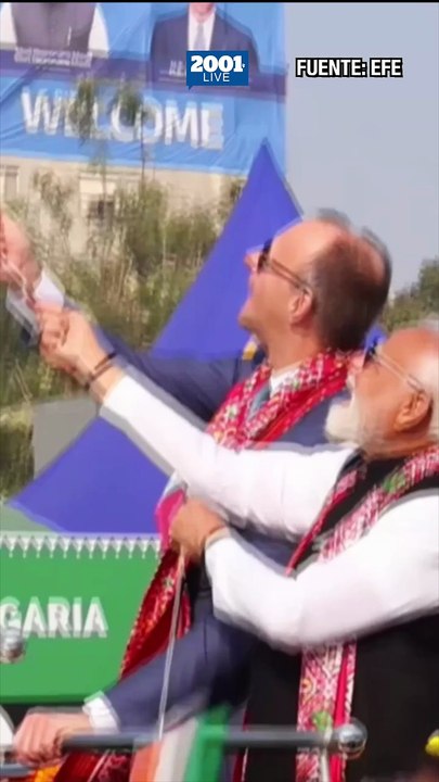 Modi y Merz participan en un colorido festival...