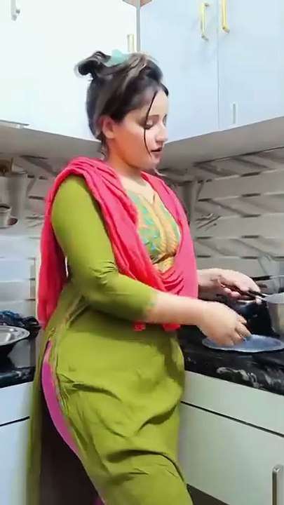 Khana to acha bana liya karo