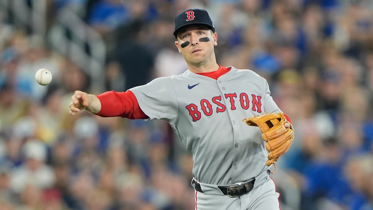 Alex Bregman Moves to Chicago Cubs: What's His Impact?