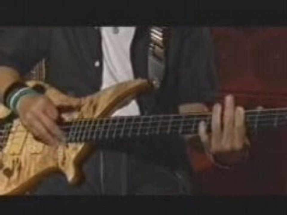 Bass lesson:  Combination Fingering