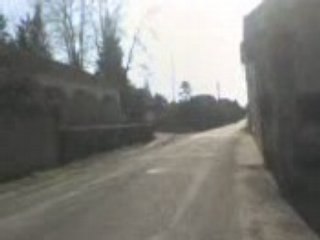 bordel devant chez fred service