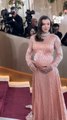 Mama-to-be Hailee Steinfeld showed off her baby bump on the 2026 Golden Globes red carpet