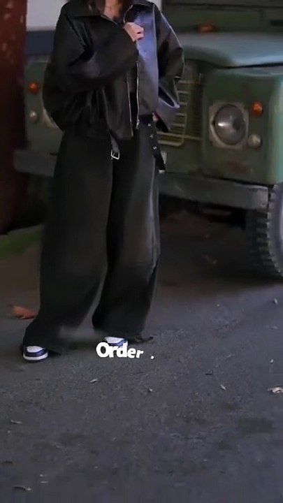 Premium women’s leather jacket crafted from 100_ genuine leather 🖤✨Luxury fit, timeless style &